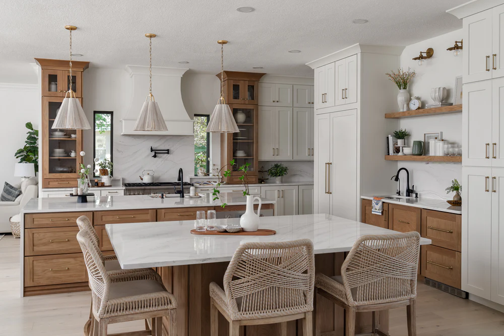 Painted Navy – Picture Perfect Kitchen Home
